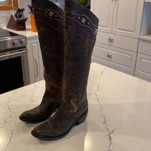 Old Gringo tall boots, like new!